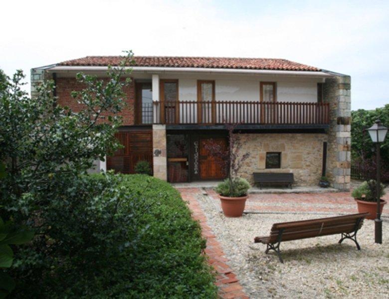 Posada Los Calderones Santillana del Mar Buitenkant foto